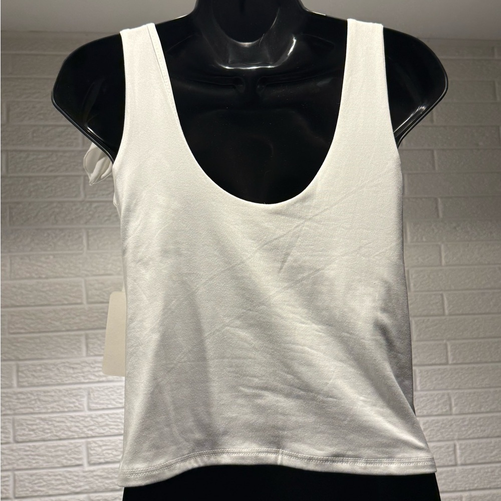 Gaze White Ruffle Tank Top - Picture 2 of 5